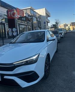 MG 5 Plus